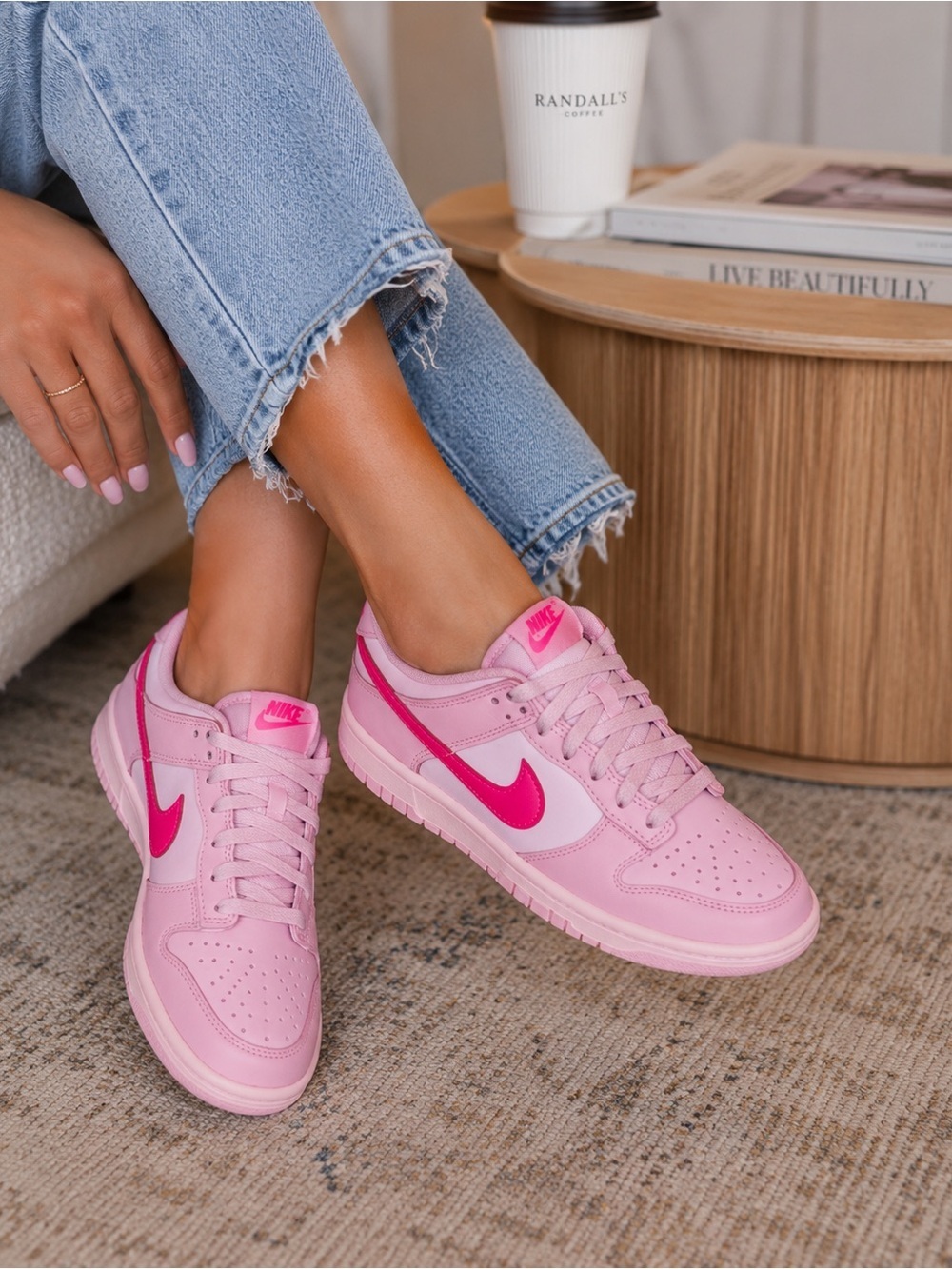 Nike Dunk Low GS Pink Foam Hyper Pink Sneakers Youth 4Y Womens 5.5 NIB
